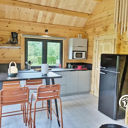 25 Le Vicoin, De Coupeau, 4 Personnes * Saint-Berthevin