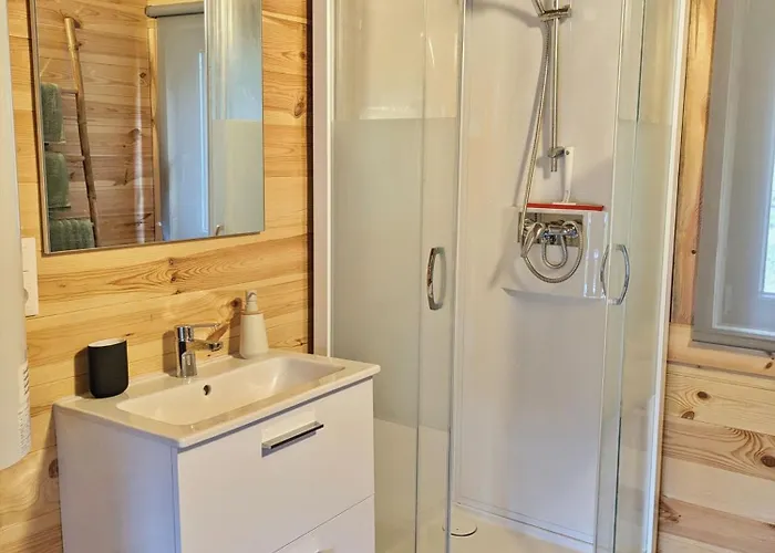 Casa vacanze 25 Le Vicoin, De Coupeau, 4 Personnes *